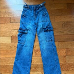 Cargo straight leg jeans (high waisted)